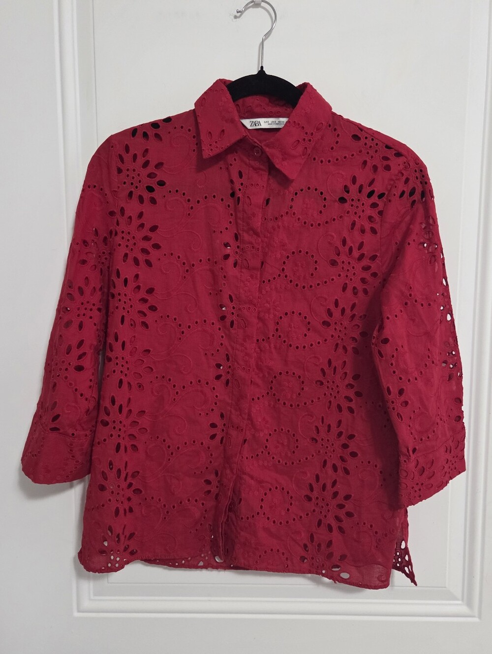 Zara Women's 3/4 Sleeve Floral Embroidered Cut-Out Poplin Shirt - Size S